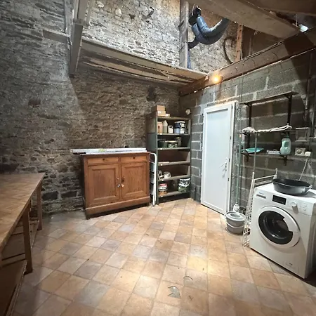 Instant Normand - Maison De Rénovée Avec Gout En 2026, Confortable Et Bien équipée, 2 Chambres, 1 Wc, Belle Cuisine, Sdb, Garage, Parking Privatif à 5 Mn à Pied Du Centre Bourg Molay Littry Proche Des Plages Du Débarquement Et De Bayeux Сasa de vacaciones Le Molay-Littry