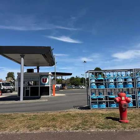 Instant Normand - Maison De Renovee Avec Gout En 2026, Confortable Et Bien Equipee, 2 Chambres, 1 Wc, Belle Cuisine, Sdb, Garage, Parking Privatif A 5 Mn A Pied Du Centre Bourg Molay Littry Proche Des Plages Du Debarquement Et De Bayeux *